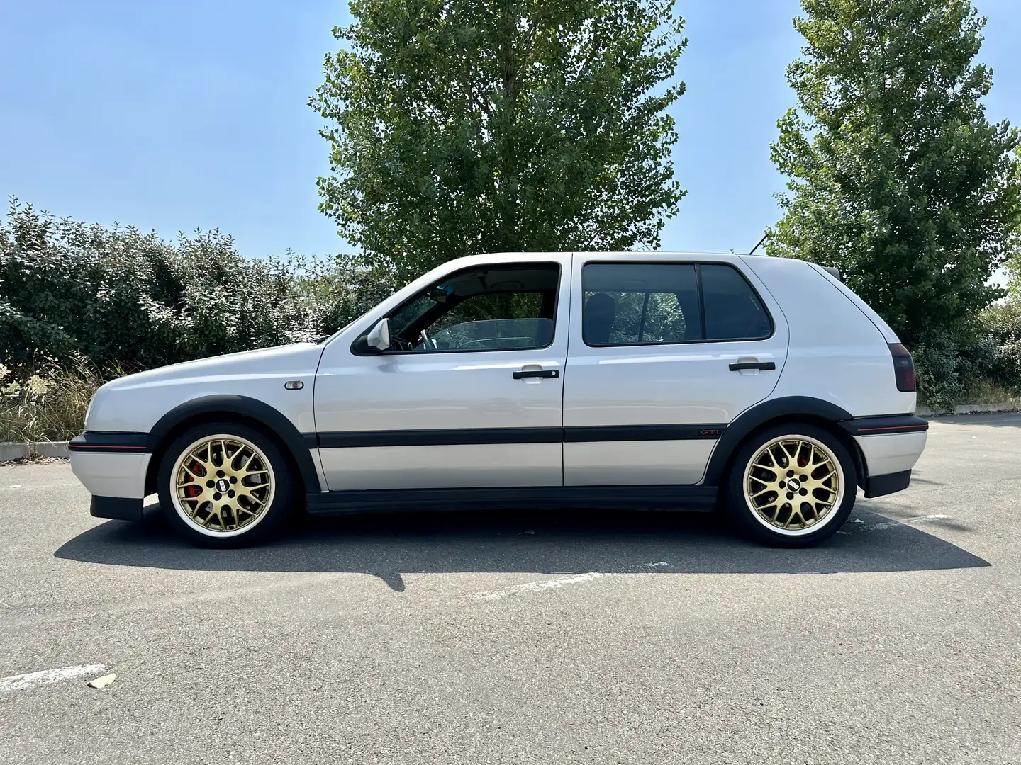 Volkswagen Golf GTI 5p 2.0 16v 20years edition - 1