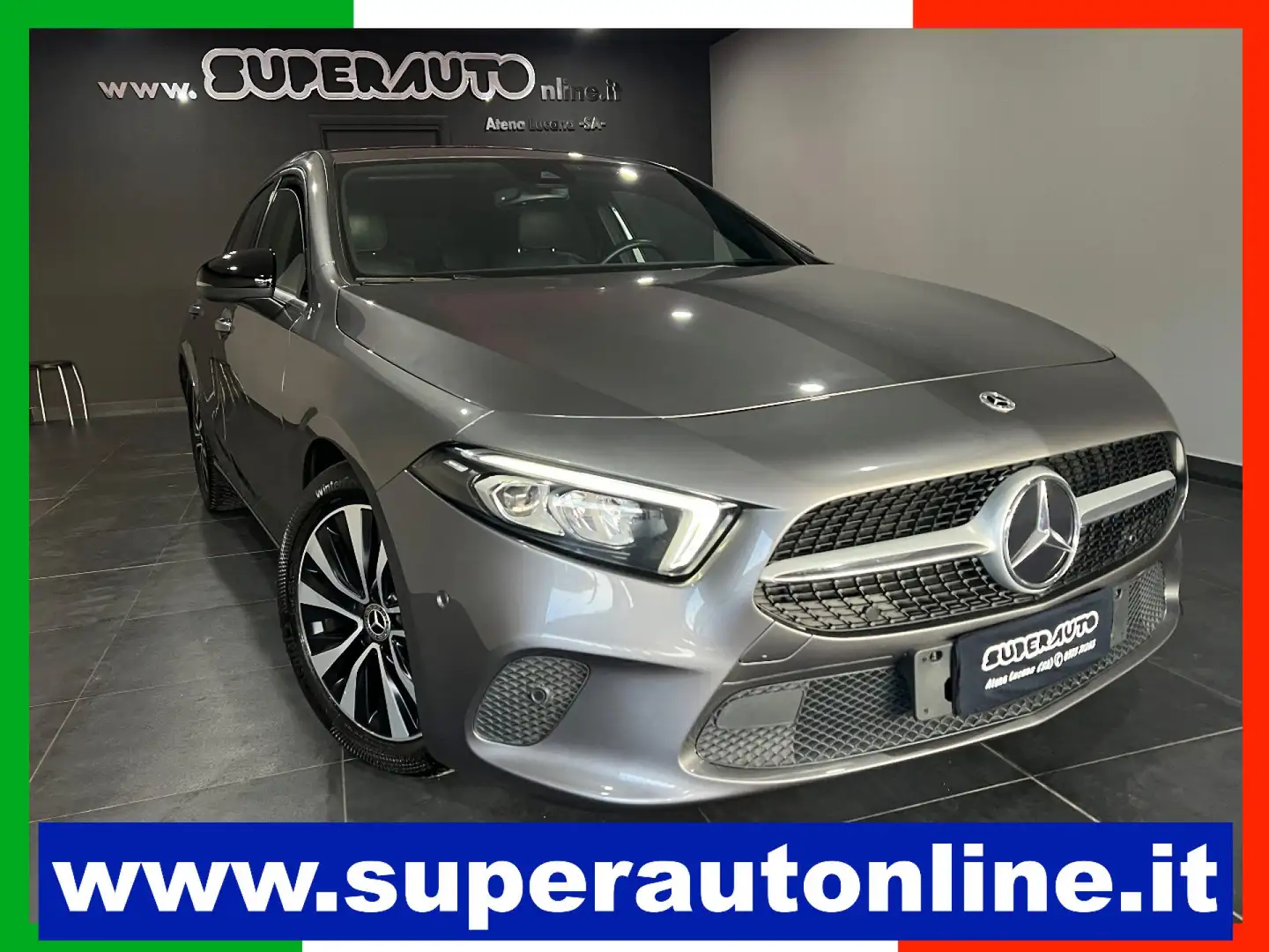 Mercedes-Benz A 180 d Automatic Business Extra Grigio - 1
