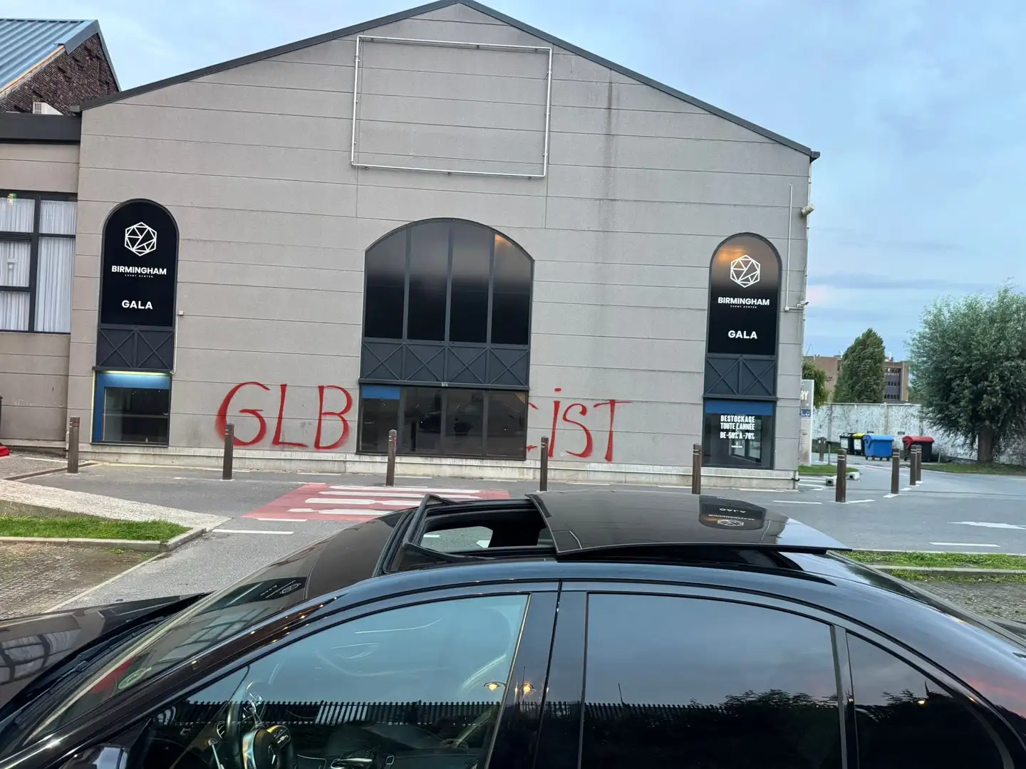 Mercedes-Benz E 220 - 2