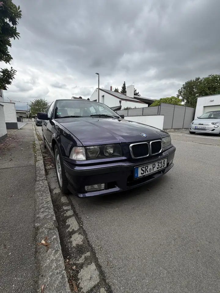 BMW 318i, foto 10