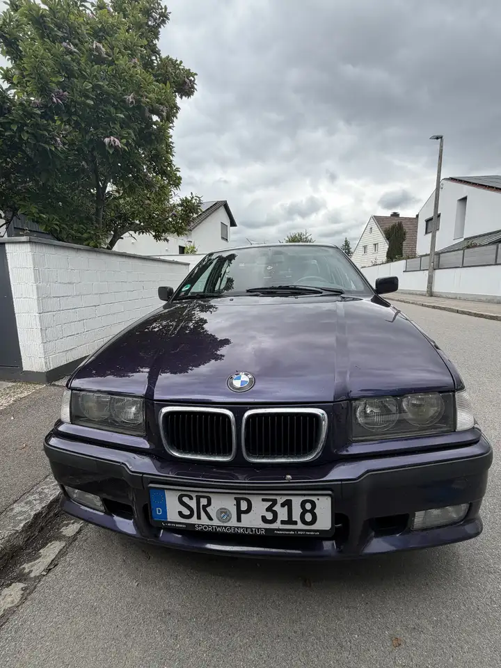 BMW 318i, foto 6