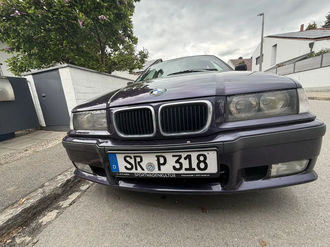 BMW 318i, foto 8