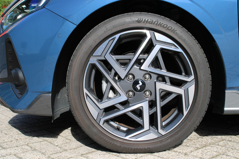 Hyundai i20 1.0 T-GDI 48V MHEV 100pk DCT N-Line | Afneembare t — photo 8
