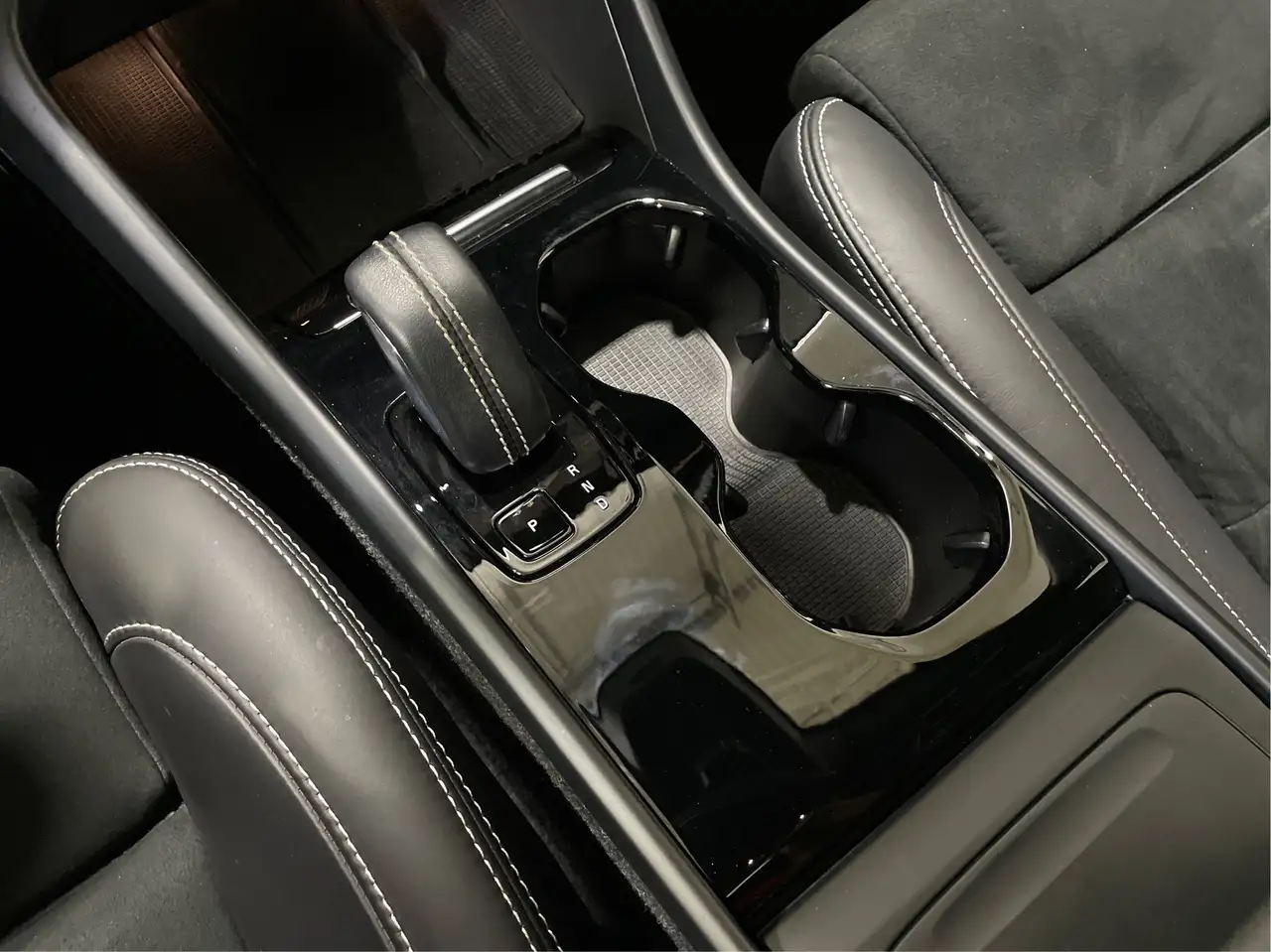 Volvo XC40 снимка Volvo XC40