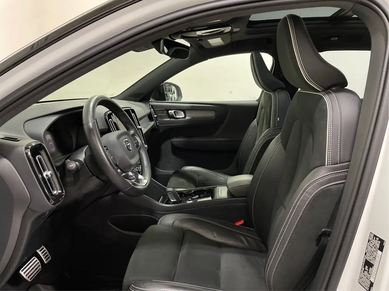 Volvo XC40 снимка Volvo XC40