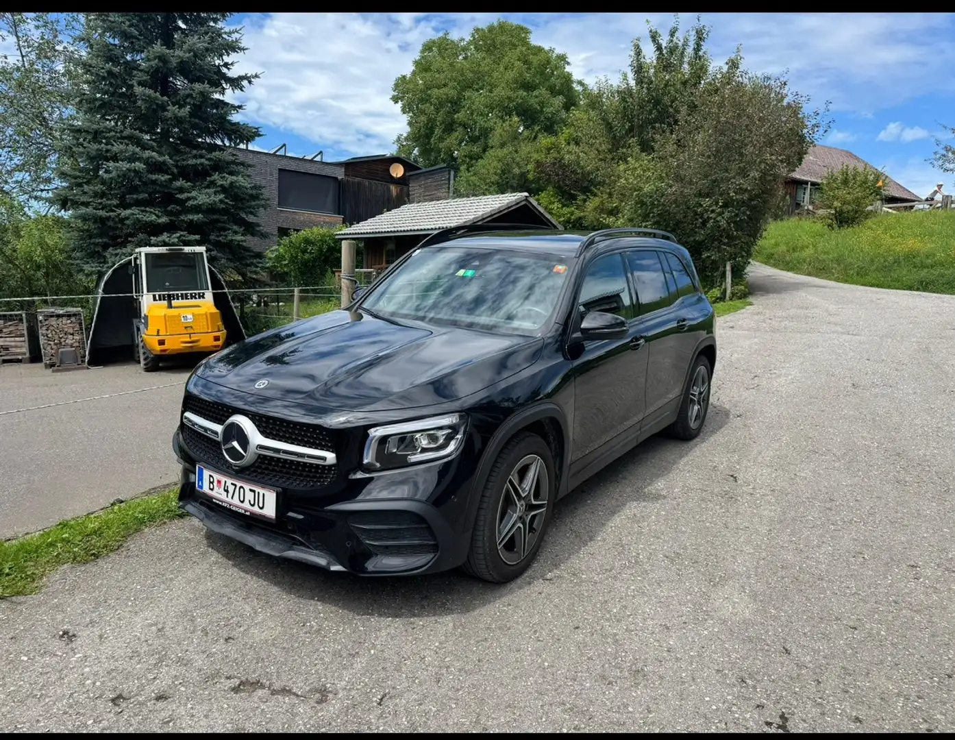 Mercedes-Benz GLB 180 d 8G-DCT AMG Line - 2