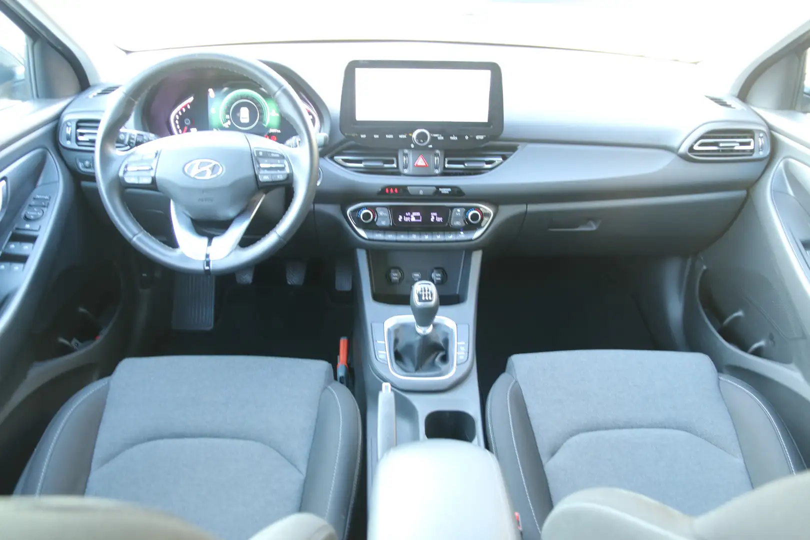 Hyundai i30 1.0 T-GDi MHEV Comfort Smart / Climate / Cruise / Bruin - 2