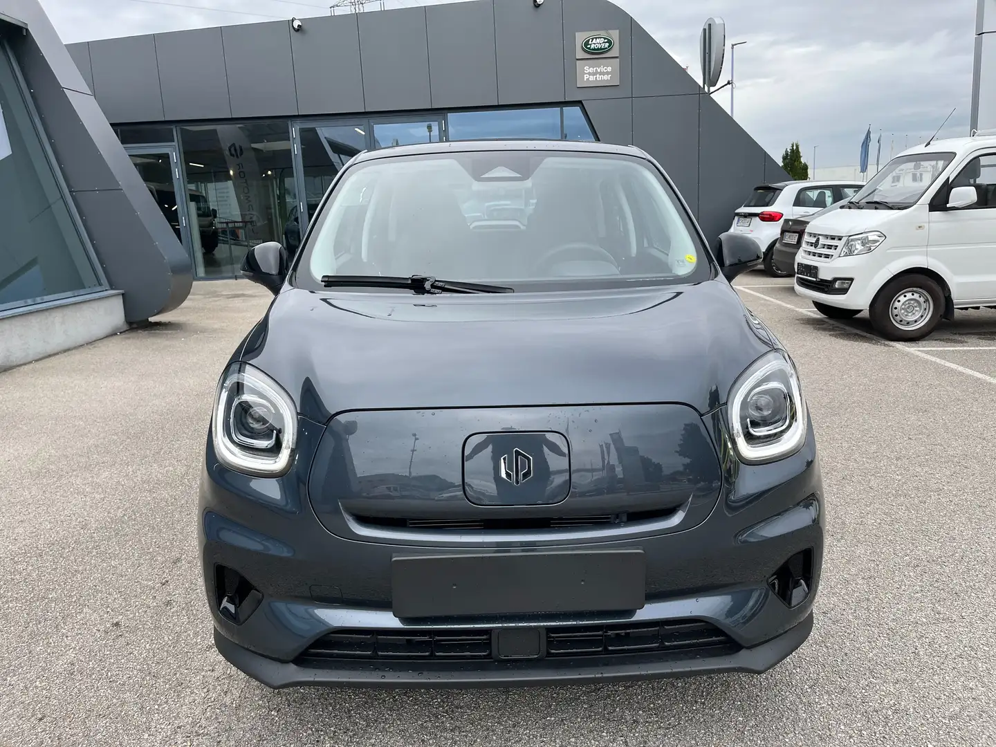 Leapmotor T03 37,3 kWh Grau - 2