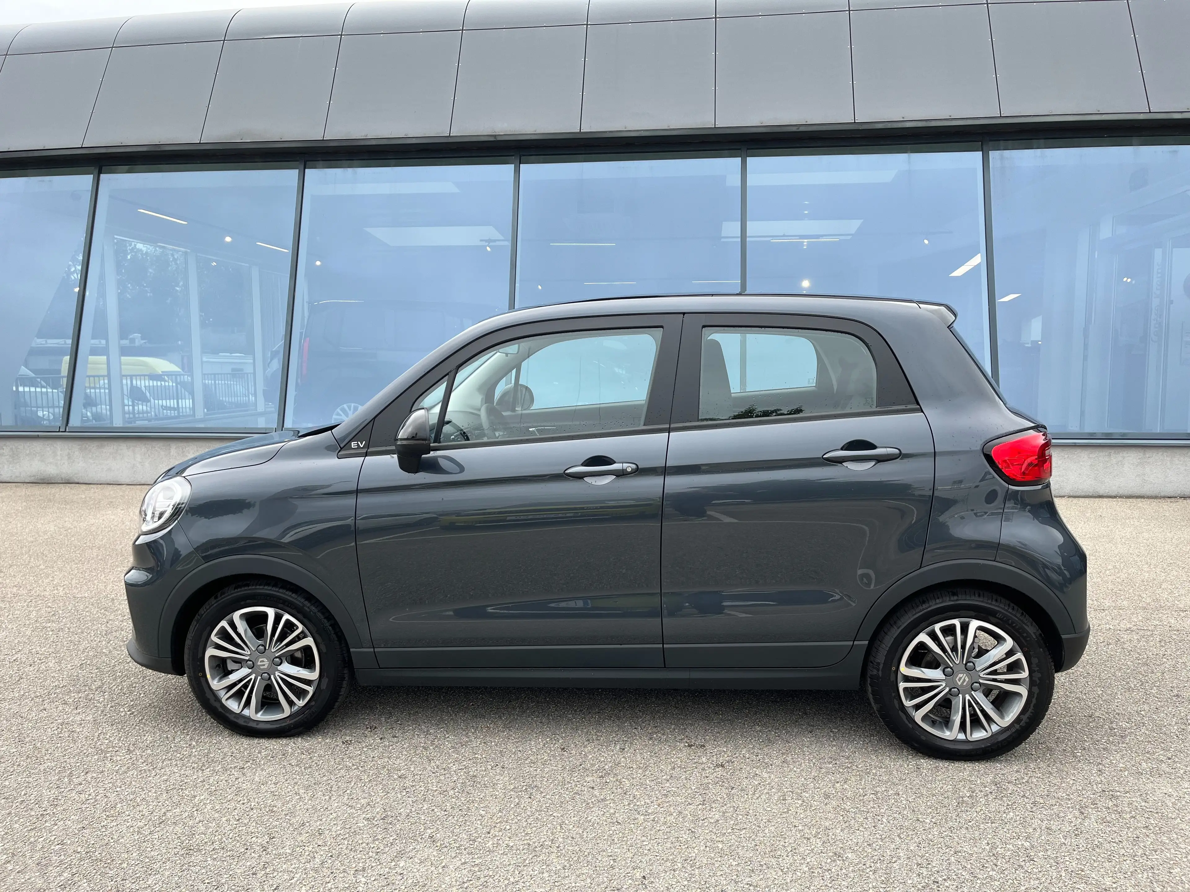 Leapmotor T03 37,3 kWh - € 17.590,--bei Finanzierung u. Vers. — photo 10