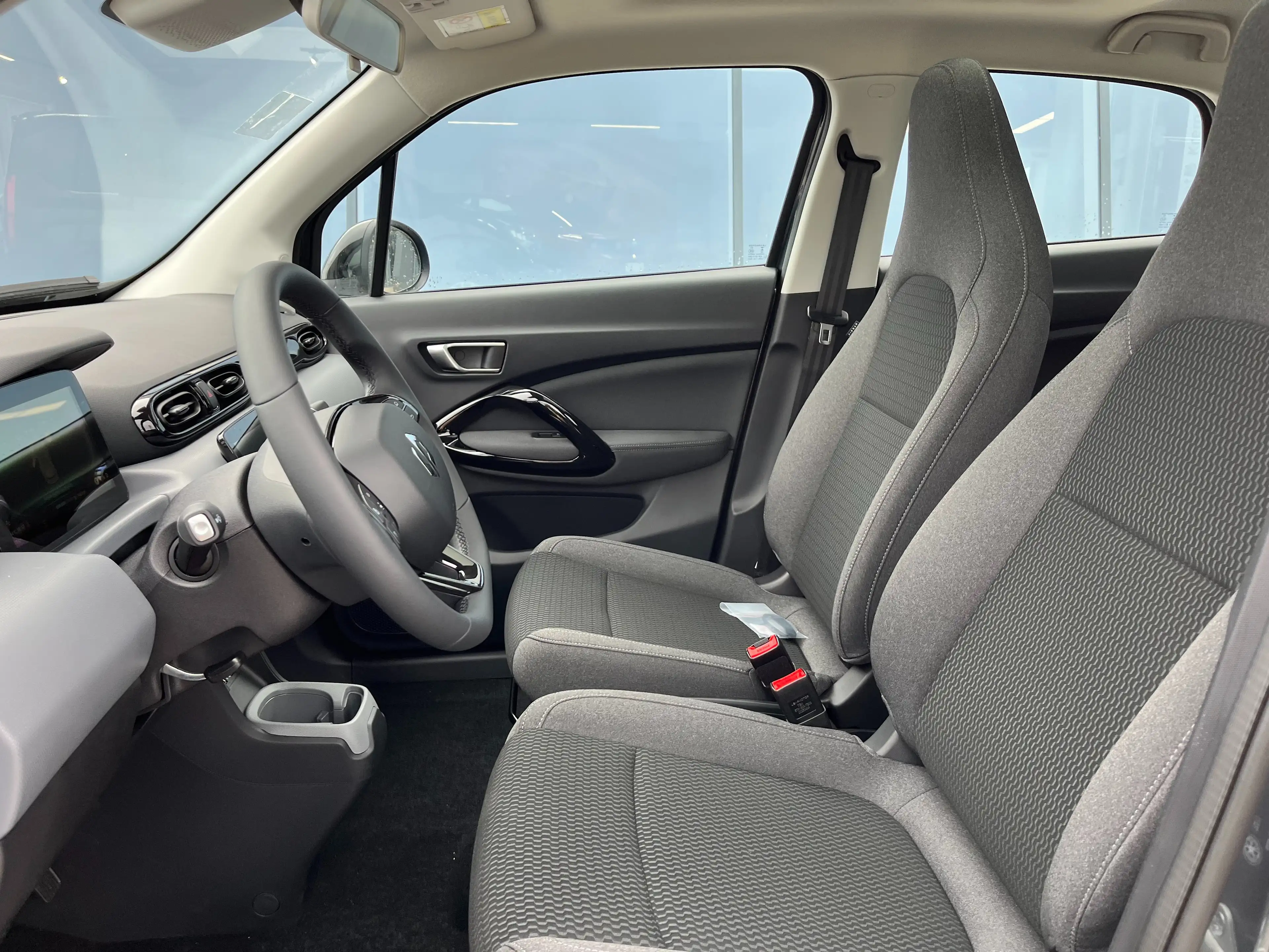 Leapmotor T03 37,3 kWh - € 17.590,--bei Finanzierung u. Vers. — photo 12