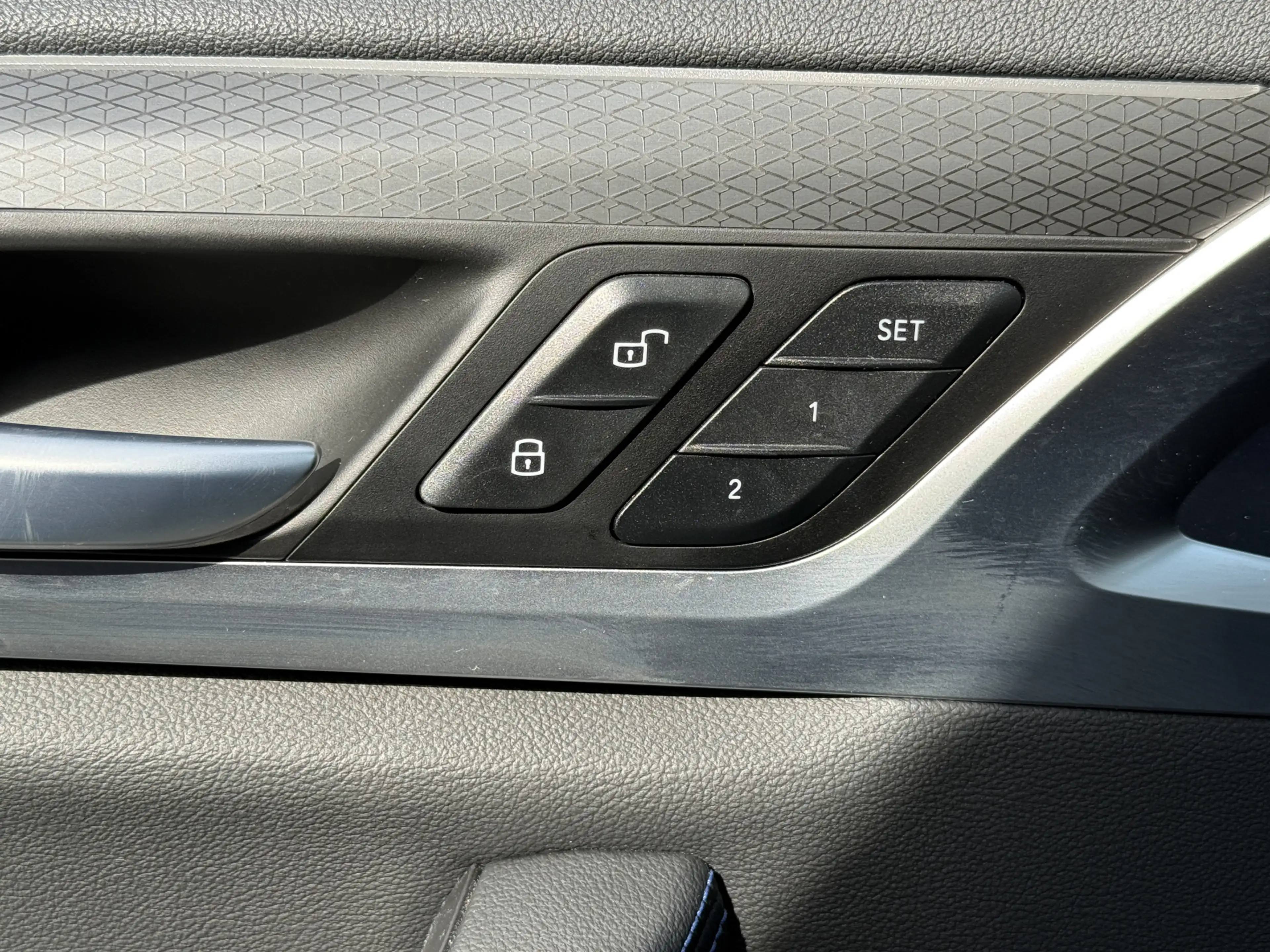 BMW iX3 High Exe | Panorama | Harman/kardon | 20" | 2 jaar — photo 14