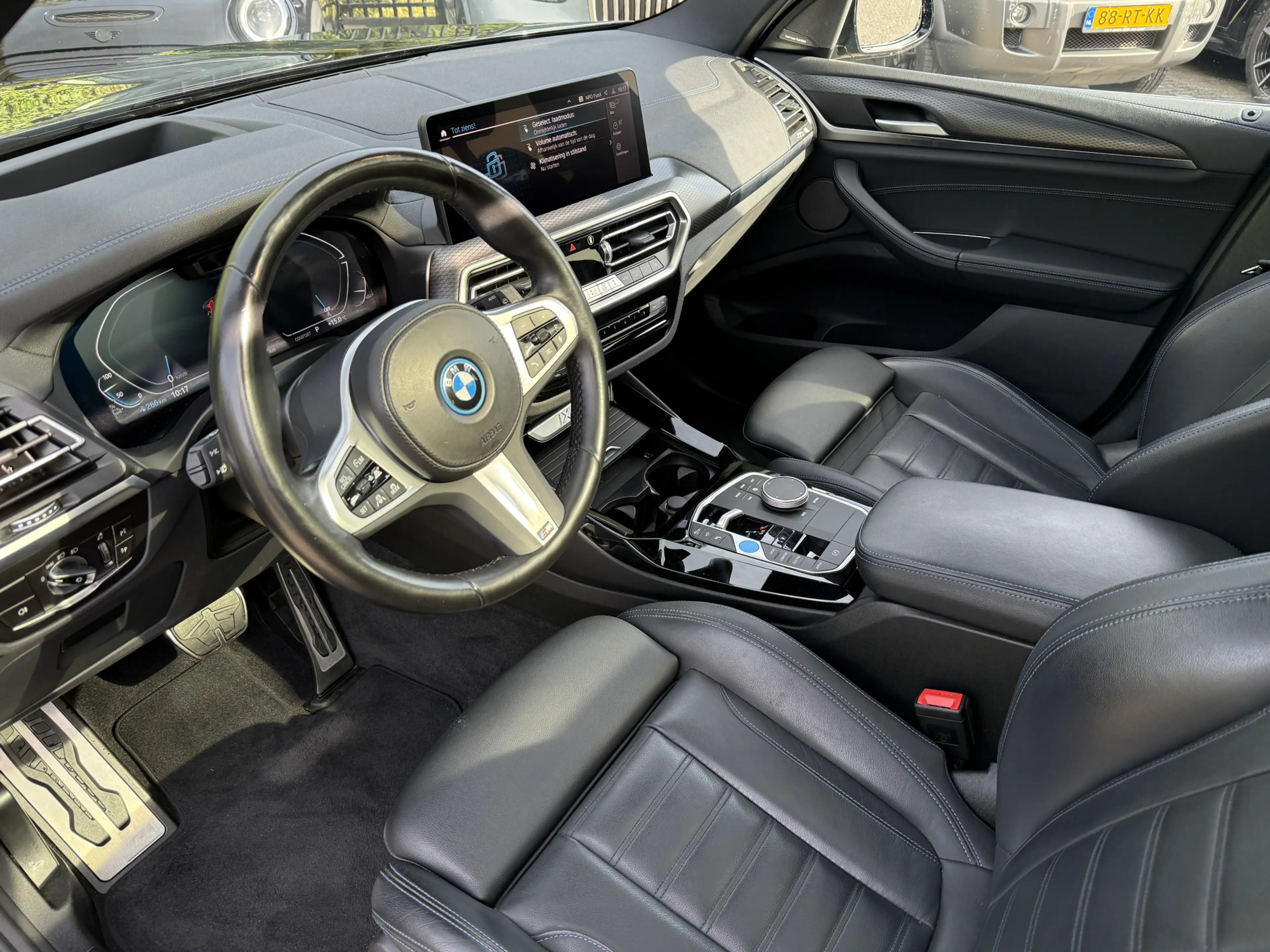 BMW iX3 High Exe | Panorama | Harman/kardon | 20" | 2 jaar — photo 10