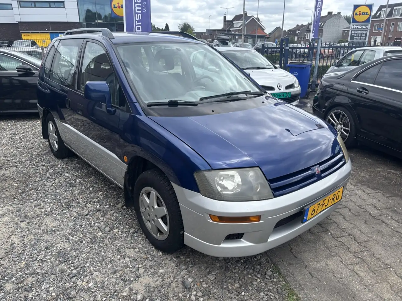 Mitsubishi Space Runner 2.0 GLX, foto 2