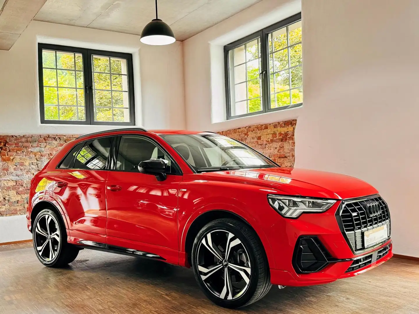 Audi Q3 45 TFSI S line Matrix virtual Kamera Standh. Rot - 2
