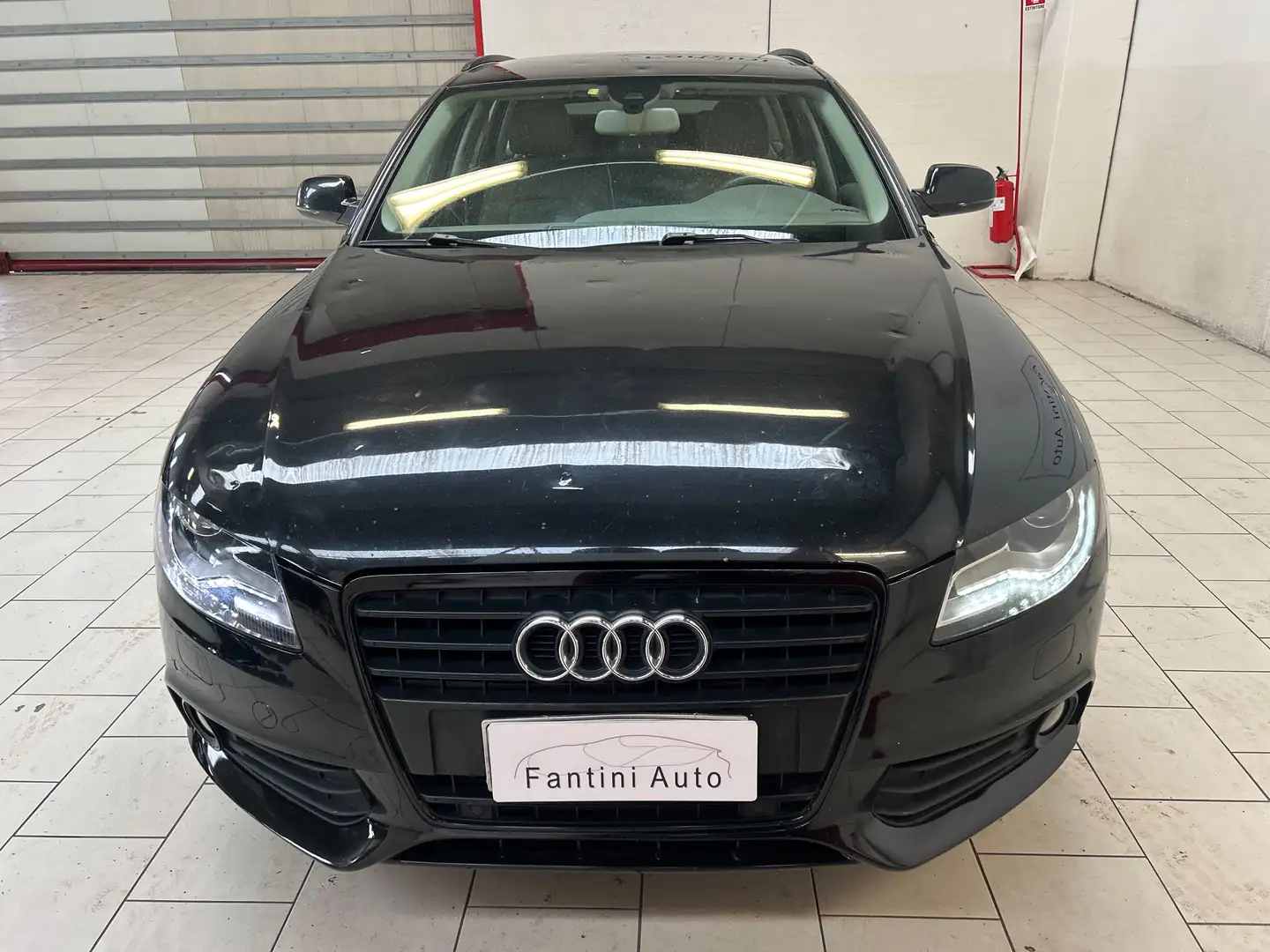 Audi A4 Avant 2.7 V6 tdi multitronic PELLE NAVI GRANDINATA Zwart - 2