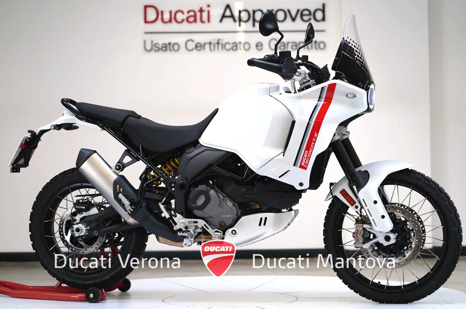 Ducati DesertX Desert X 2024 - 1.288 KM Blanc - 2