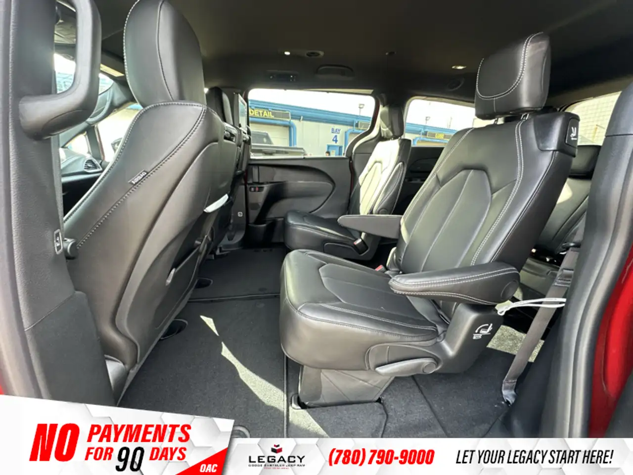 Chrysler Pacifica photo Chrysler Pacifica