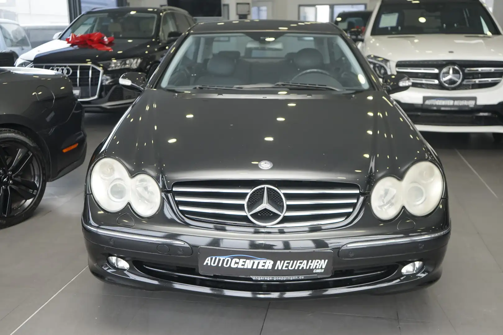 Mercedes-Benz CLK 270 CDI +PDC+TEMPOMAT+SITZHEIZUNG+TÜV Schwarz - 2