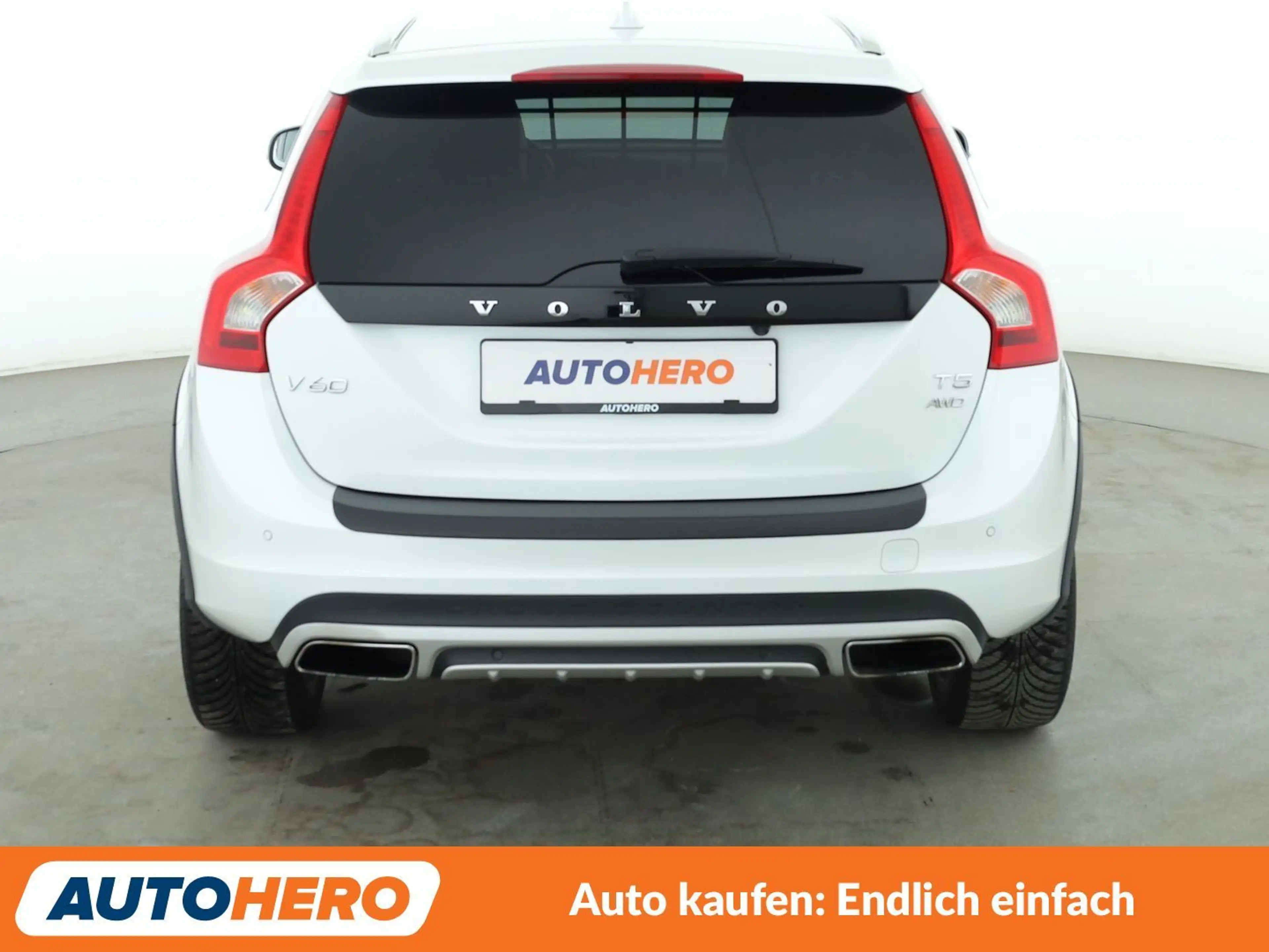 Volvo V60 Cross Country 2.0 T5 Pro AWD Aut.*NAVI*ACC*CAM*PDC*SHZ* — photo 5