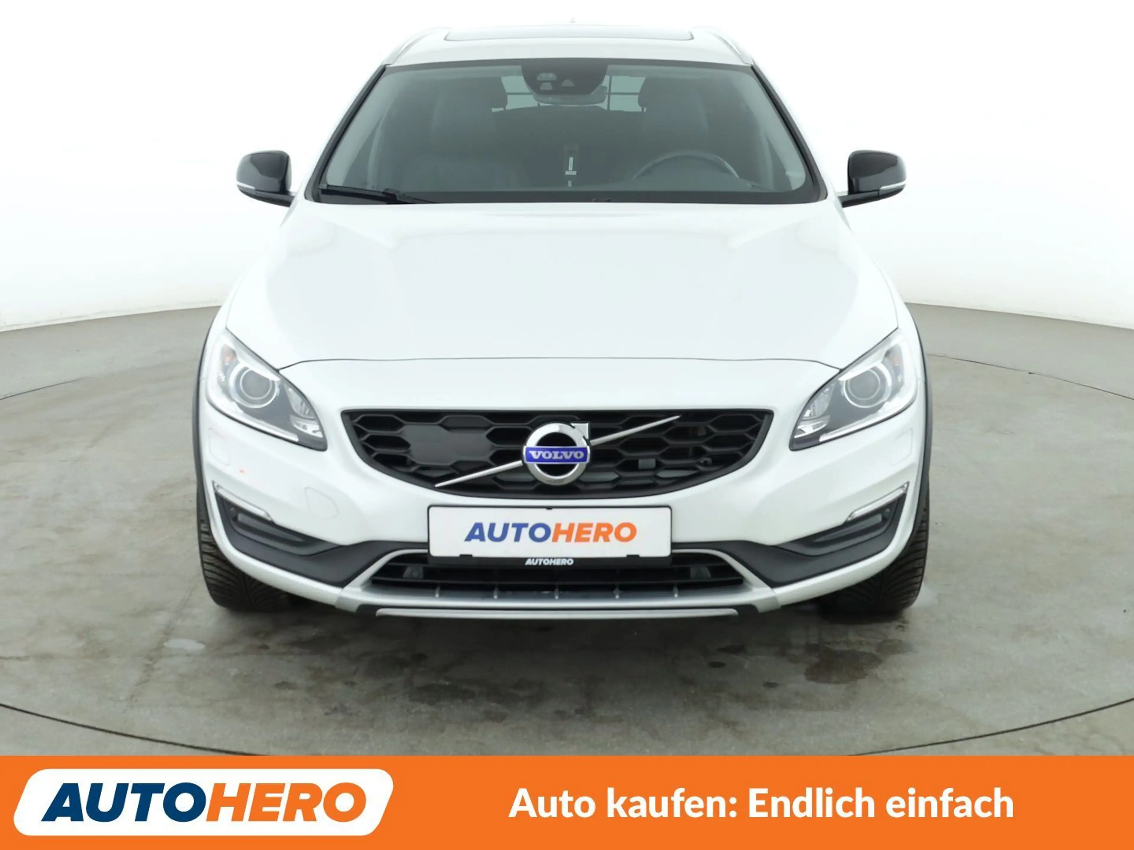 Volvo V60 Cross Country 2.0 T5 Pro AWD Aut.*NAVI*ACC*CAM*PDC*SHZ* — photo 9