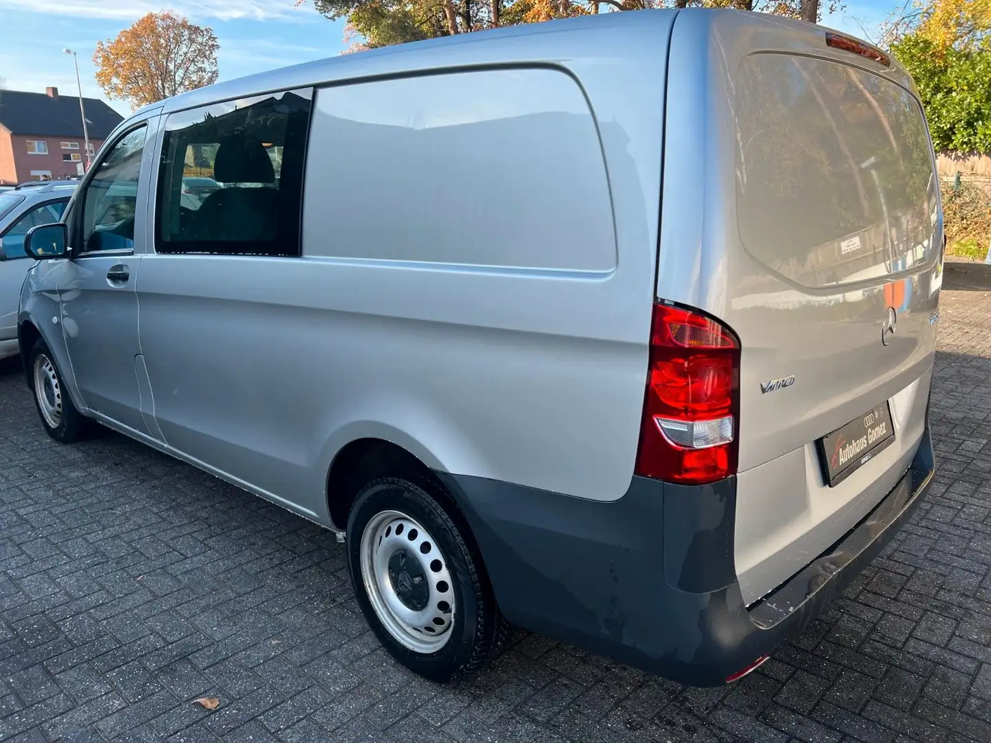 Mercedes-Benz Vito Mixto 114 CDI lang Silber - 2