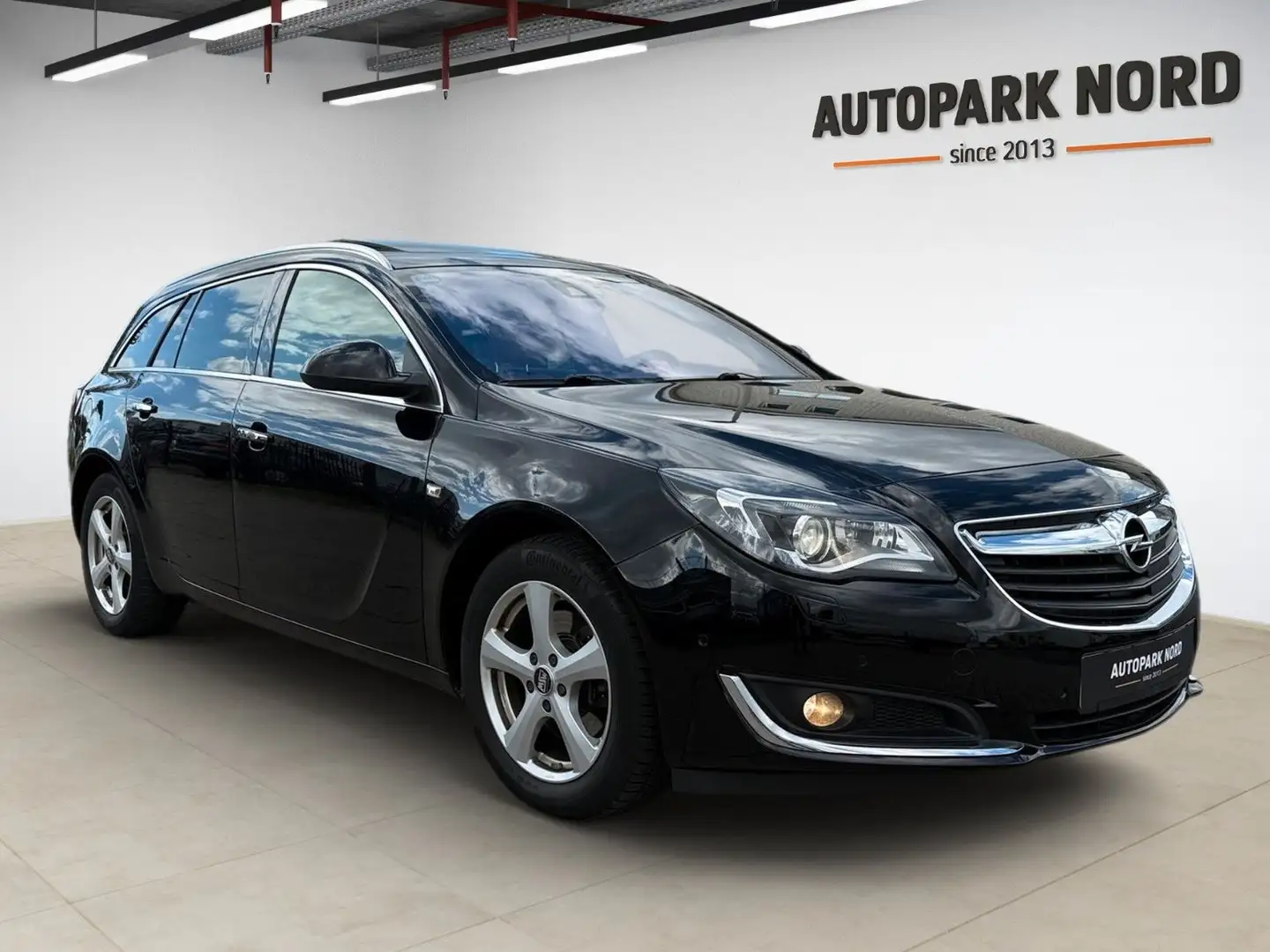 Opel Insignia 2.0 CDTI ST Business Innovation 4x4 Noir - 2
