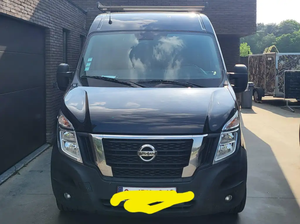 Nissan NV400 2020 из Европы — купить под ключ