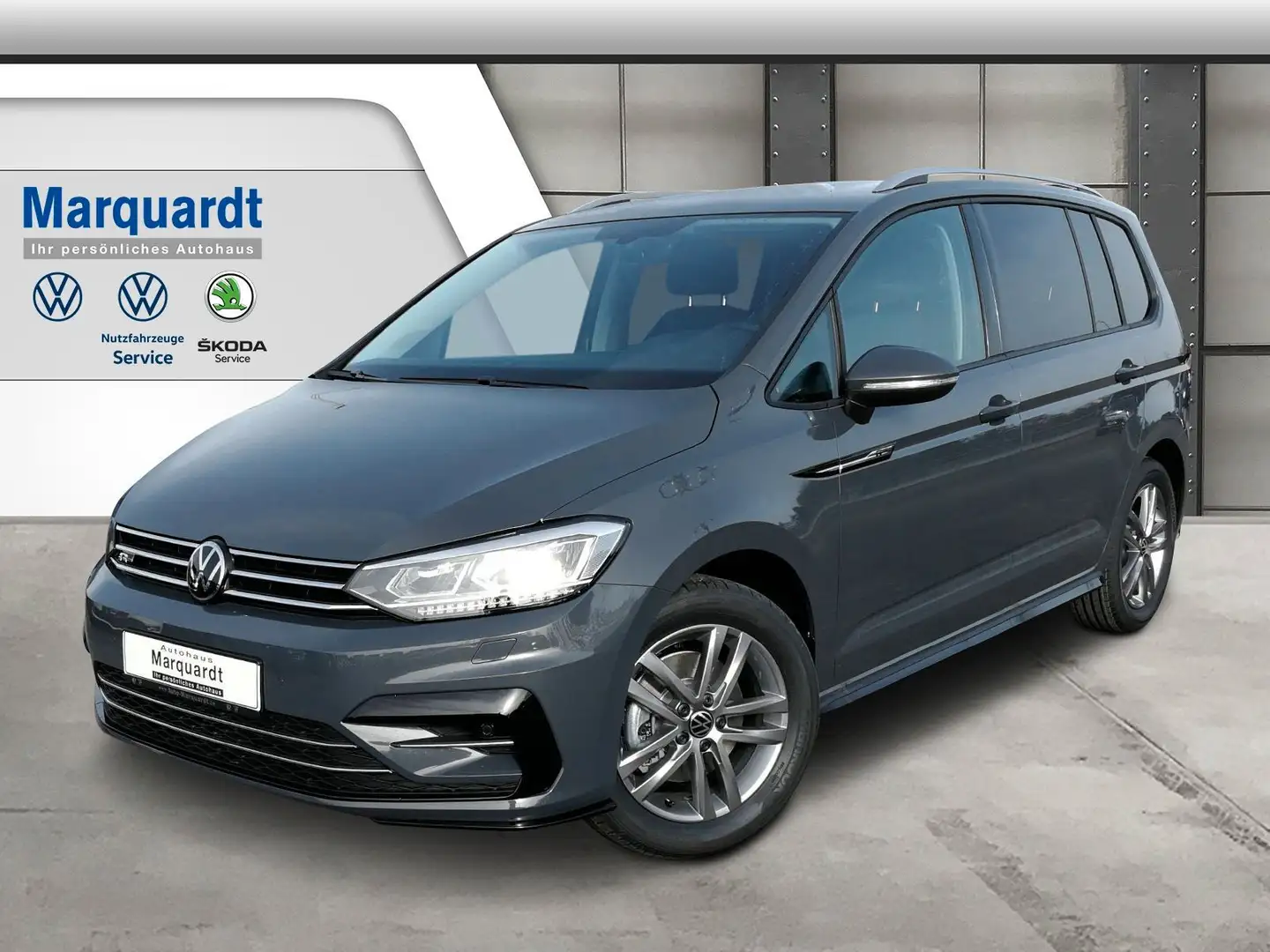 Volkswagen Touran 1.5TSI  R-Line AHK Navi  IQ Side 7Sitz17" Szary - 2