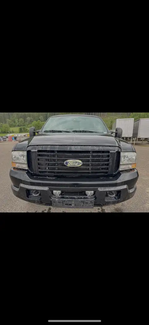 Ford F 250 Schwarz - 2