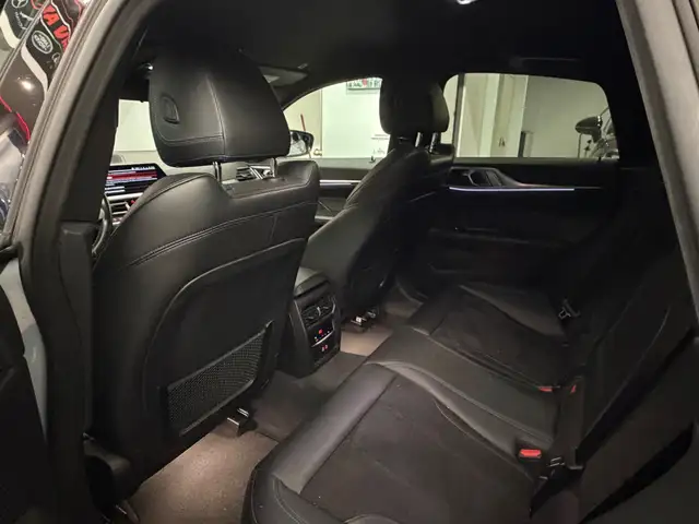BMW 4 Series view 11