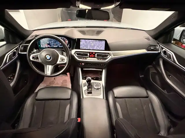 BMW 4 Series view 9