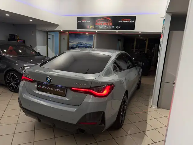 BMW 4 Series view 14