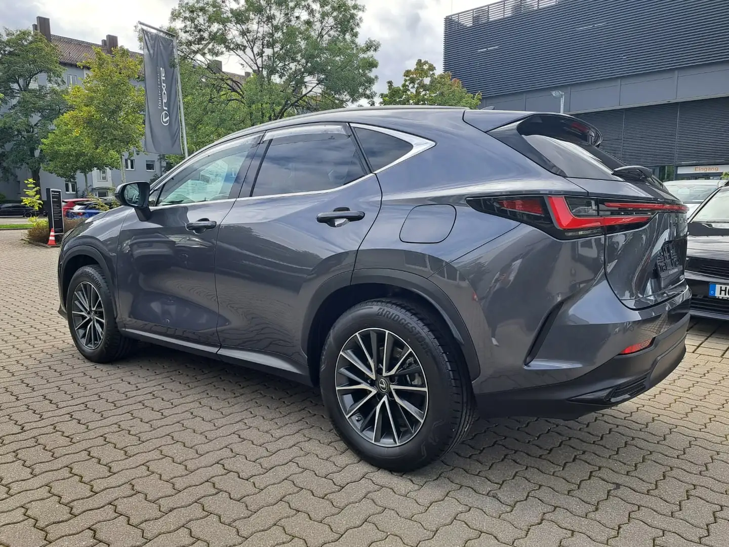 Lexus NX 450h+ NX 450h Executive *el. Heckklappe, Technology.* Grau - 2