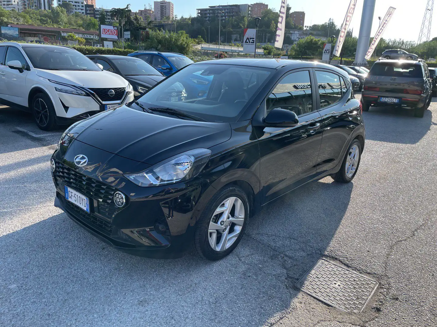 Hyundai i10 i10 1.0 GPL Econext Tech Negro - 1