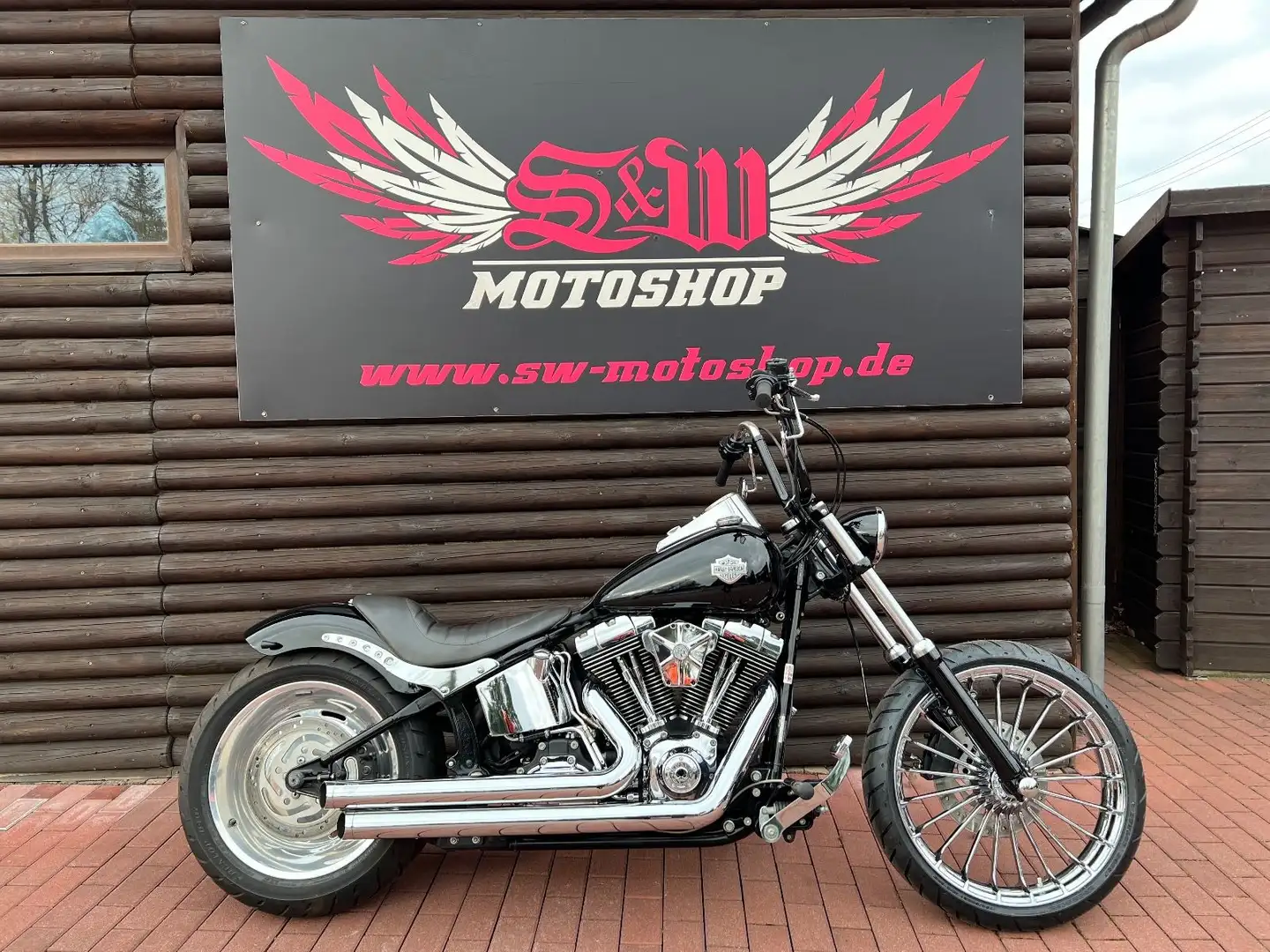 Harley-Davidson FXSTC Softail Custom *Umbau, RSD* Rot - 1