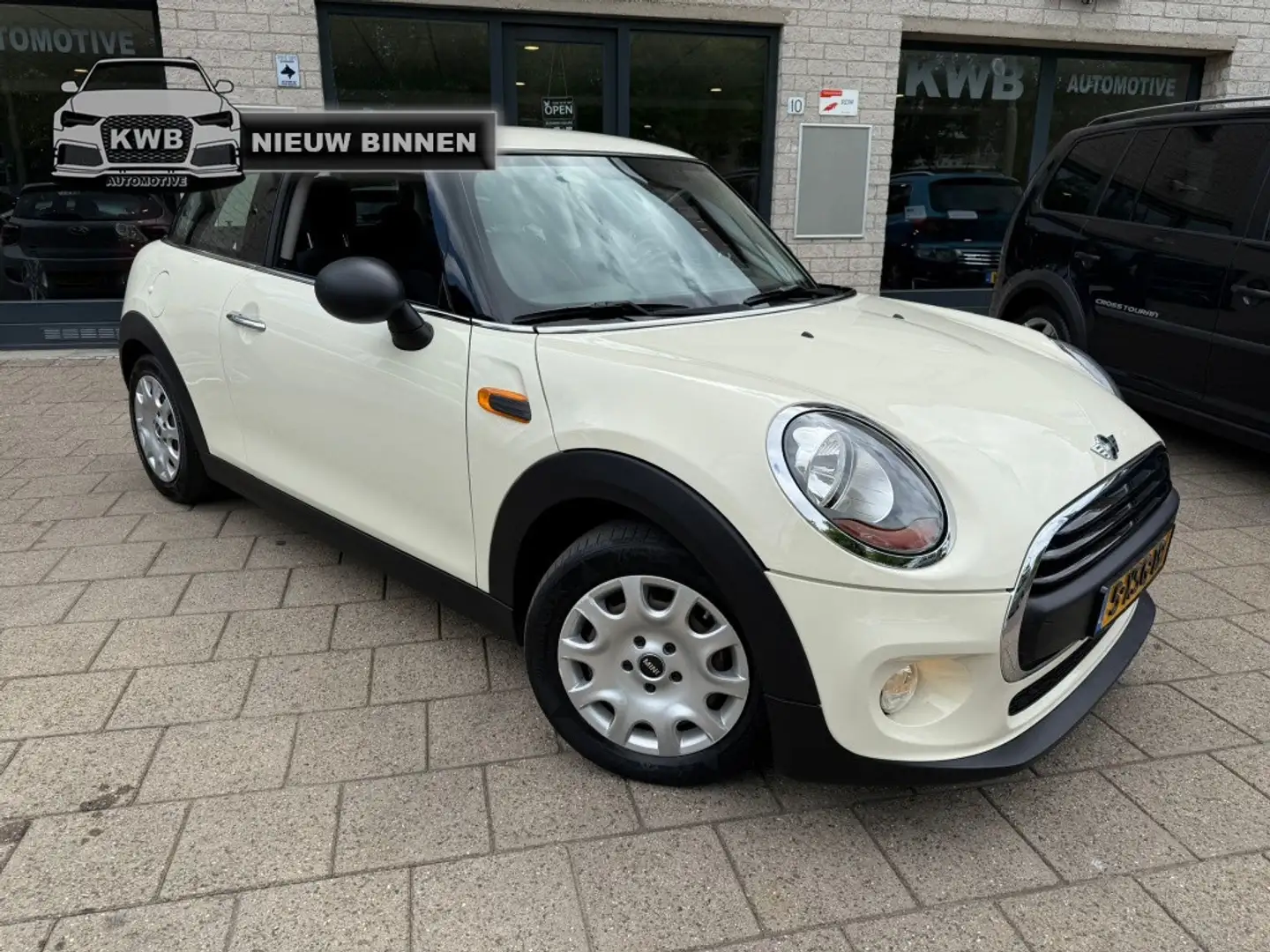MINI One Mini 1.2 Navigatie Origineel weinig km NAP Wit - 1