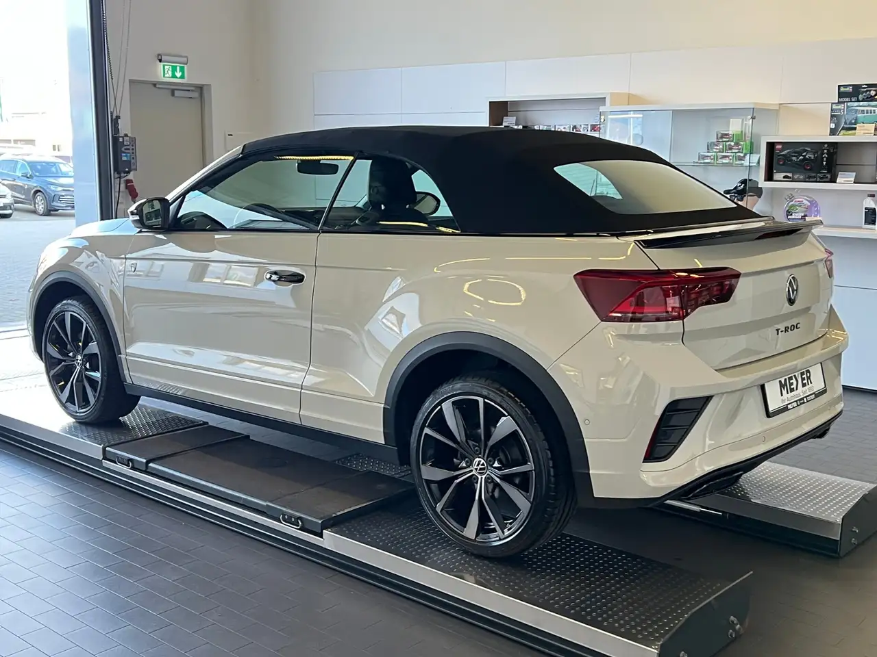 Volkswagen T-Roc, фото 4