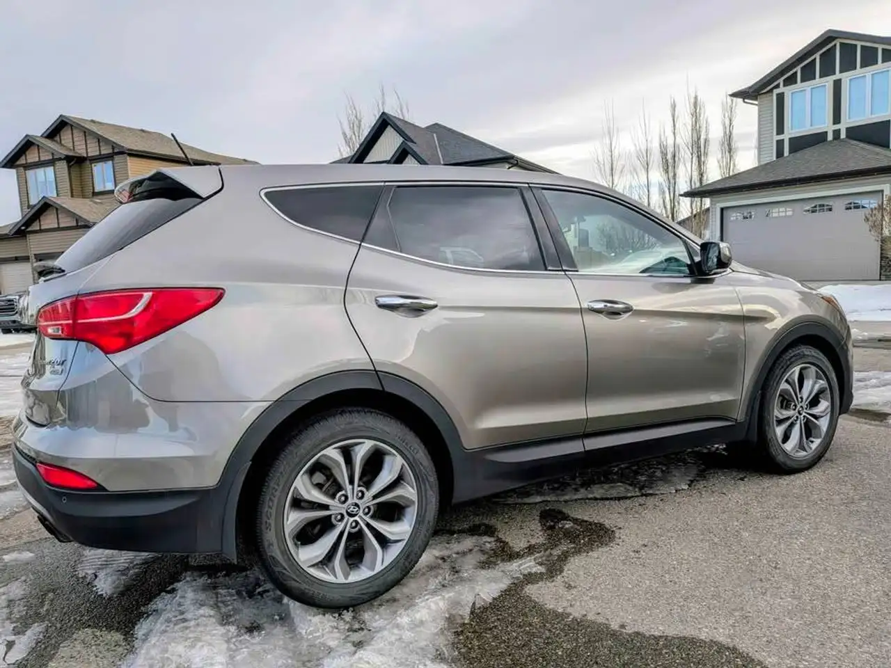 Hyundai SANTA FE снимка Hyundai SANTA FE
