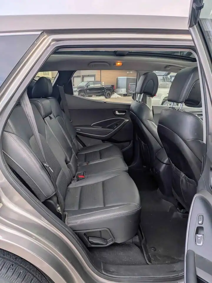 Hyundai SANTA FE снимка Hyundai SANTA FE