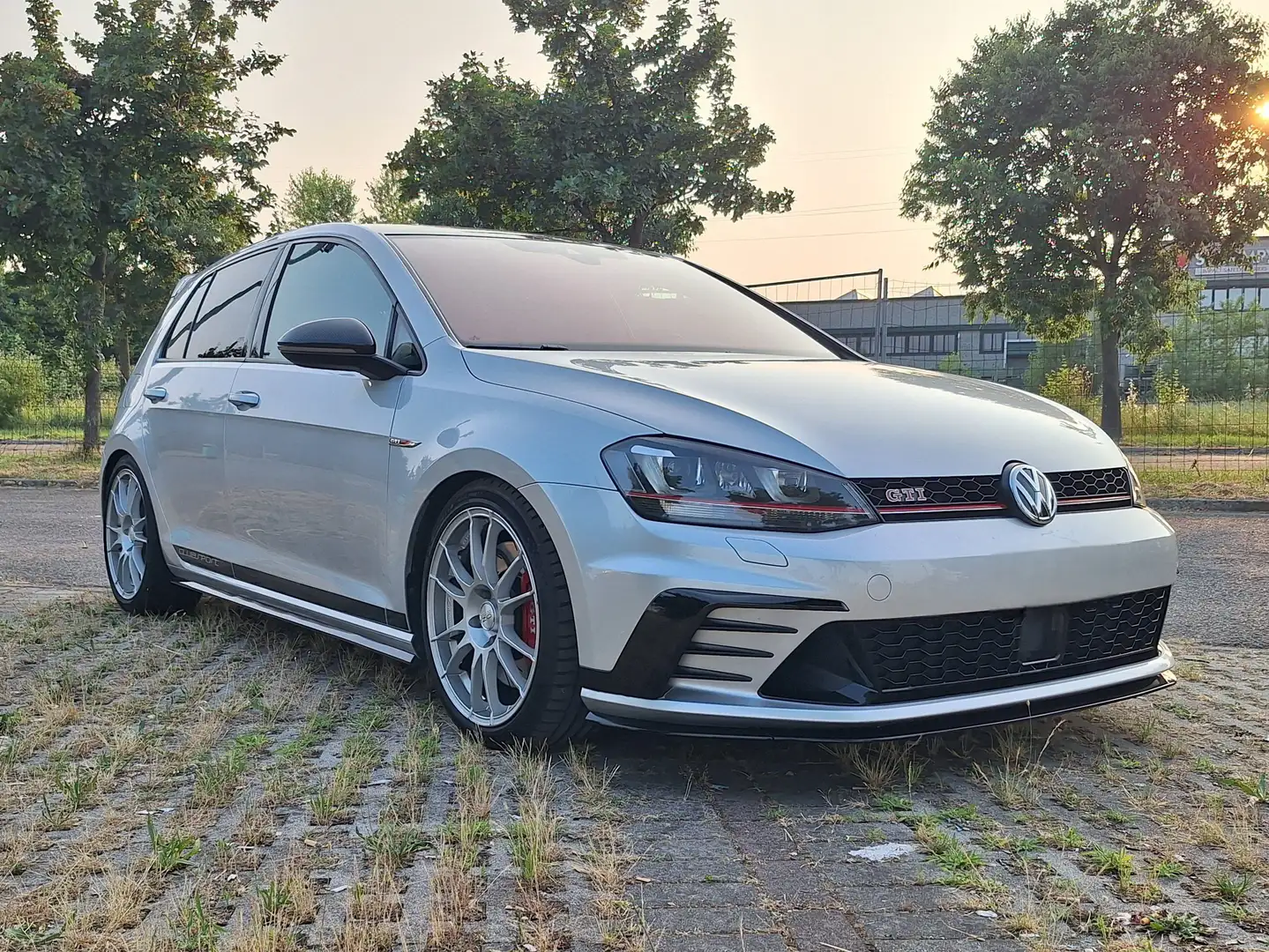 Volkswagen Golf GTI Golf 5p 2.0 tsi Gti Clubsport dsg Argento - 2