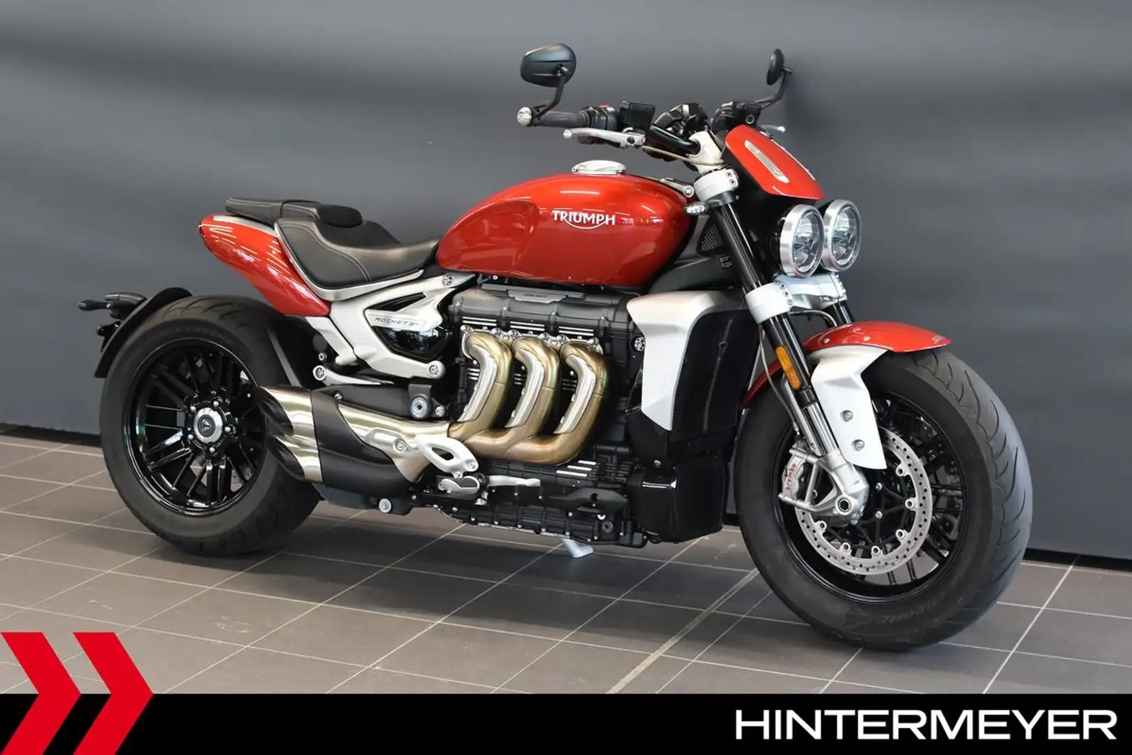 Triumph Rocket 3 R ///- 1. HAND, TOP! Rouge - 2