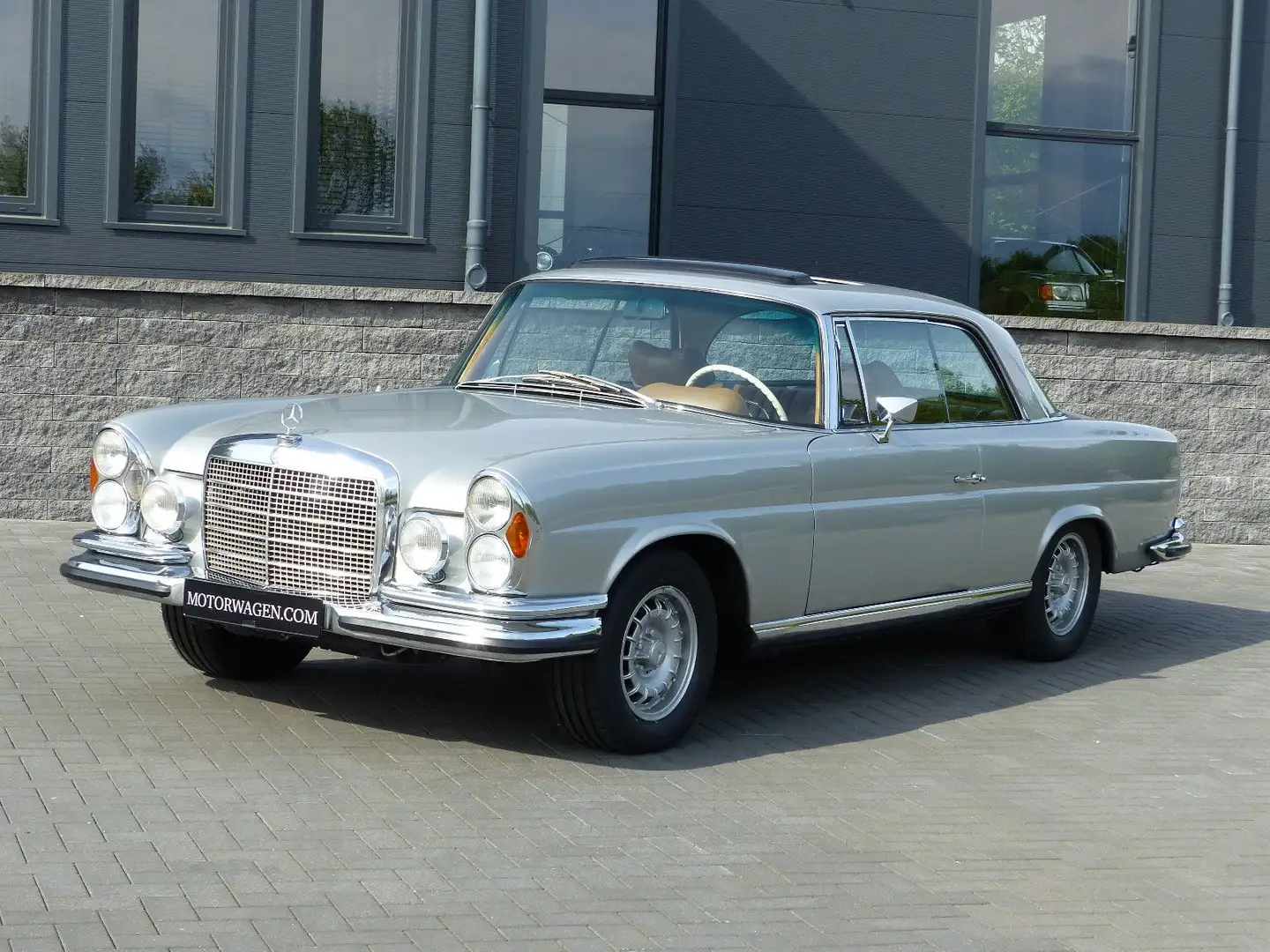 Mercedes-Benz 280 SE 3,5 Coupe W 111 Silber - 1