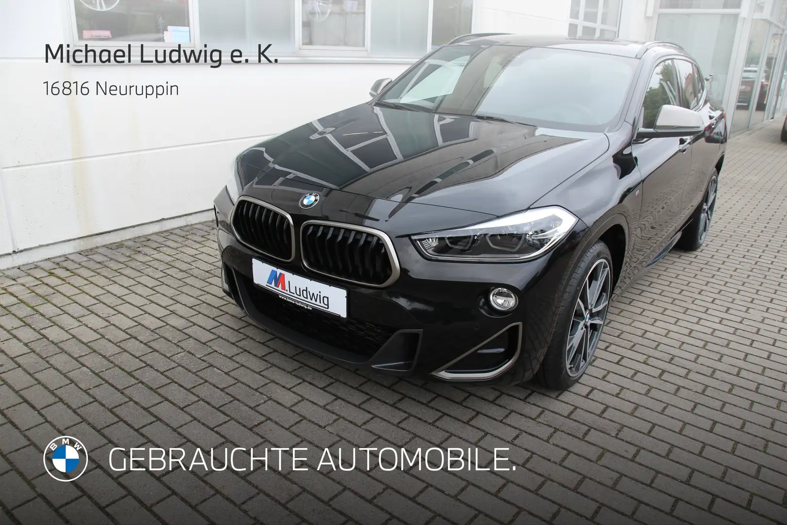 BMW X2 M 35i A Head-Up HiFi DAB LED WLAN RFK Shz PDC Schwarz - 1