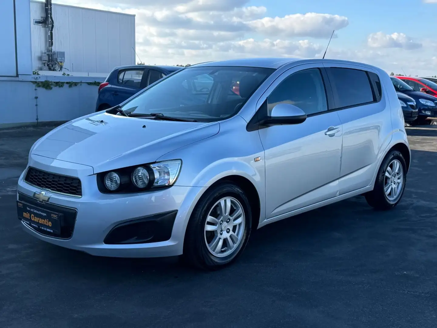 Chevrolet Aveo Schrägheck LT+ 1.4 74 kw Klima AHK Grau - 1