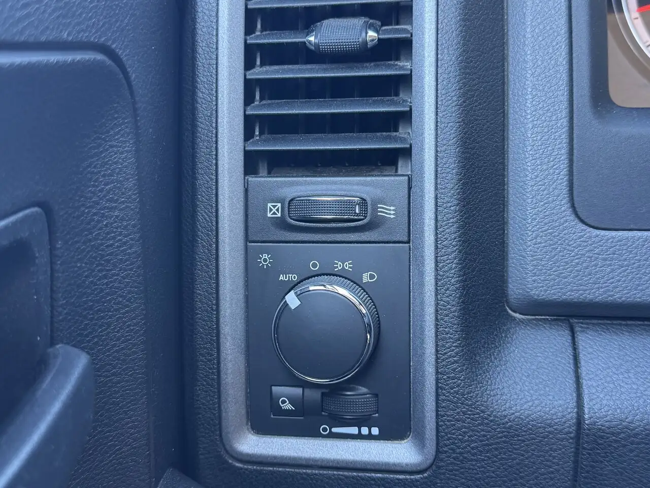 RAM 1500 photo RAM 1500