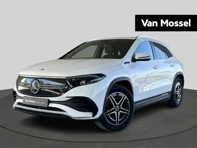 Mercedes-Benz EQA 350 4MATIC AMG Line + TREKHAAK + 360 CAMERA + MEMORY Z