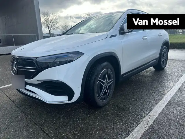 Mercedes-Benz EQA 350 4MATIC AMG Line + TREKHAAK + 360 CAMERA + MEMORY Z