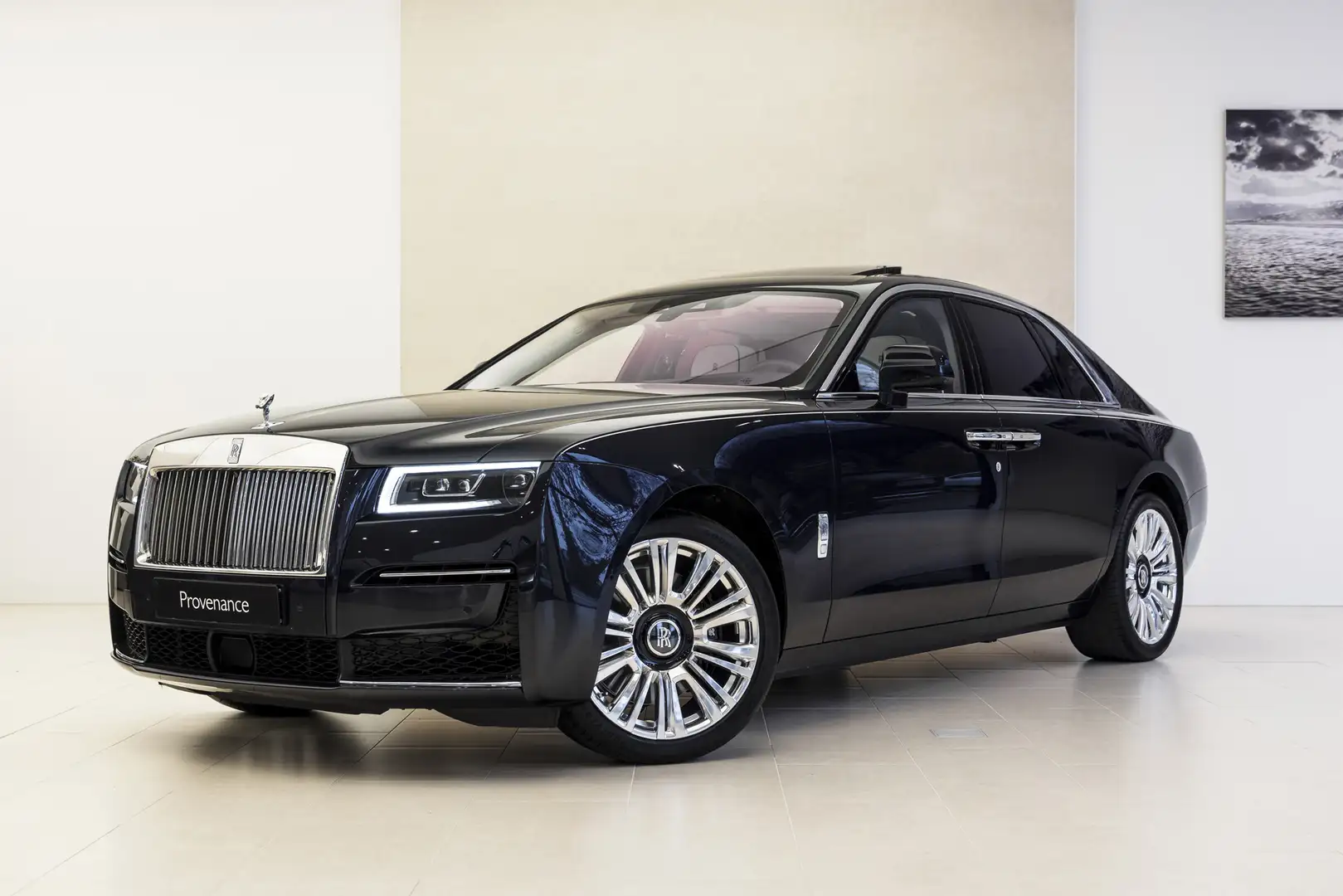 Rolls-Royce Ghost Black - 1