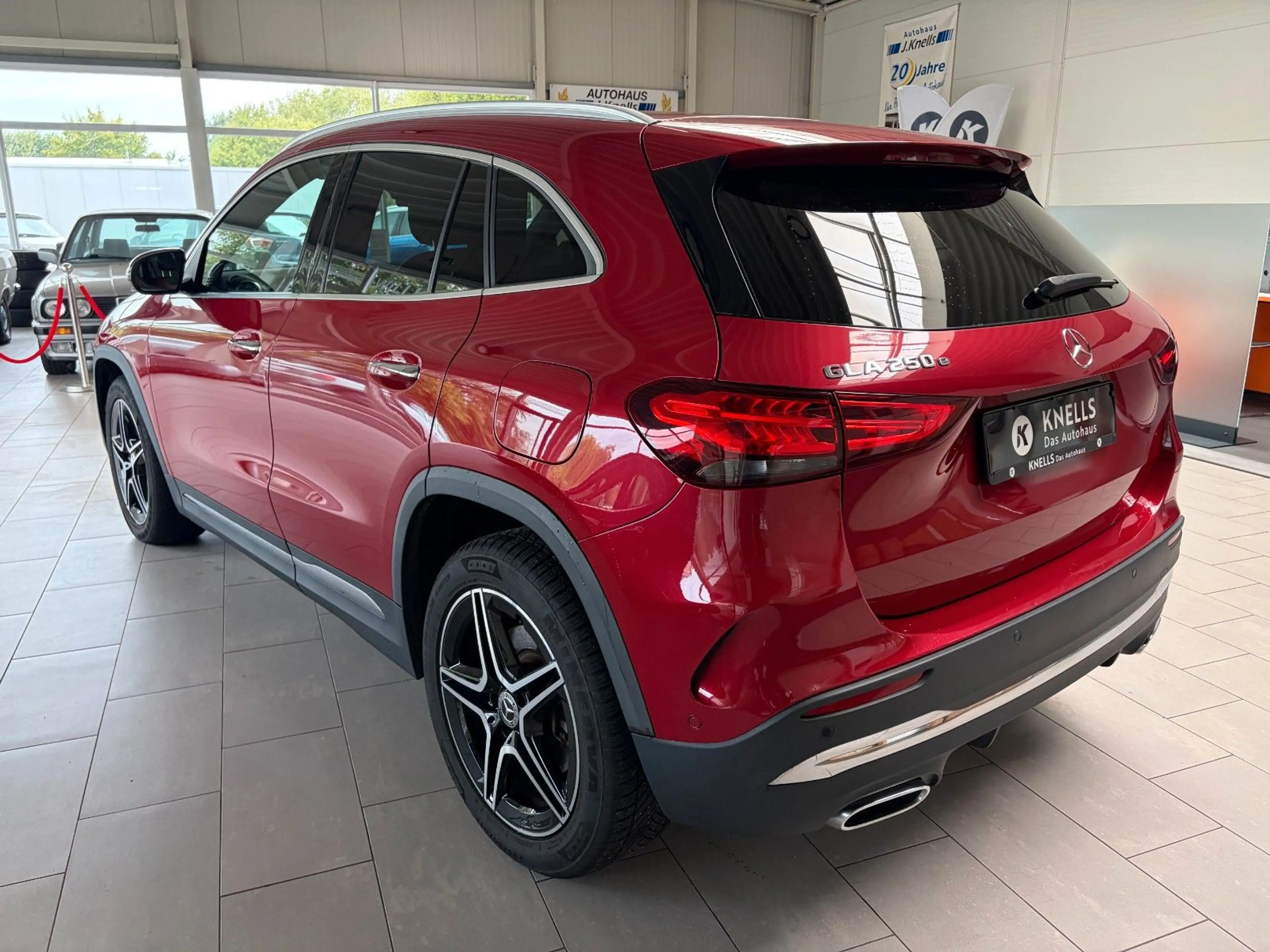 Mercedes-Benz GLA 250 e AMG-Line/AHK/DISTRO/LEDER/STANDH./DAB — photo 7