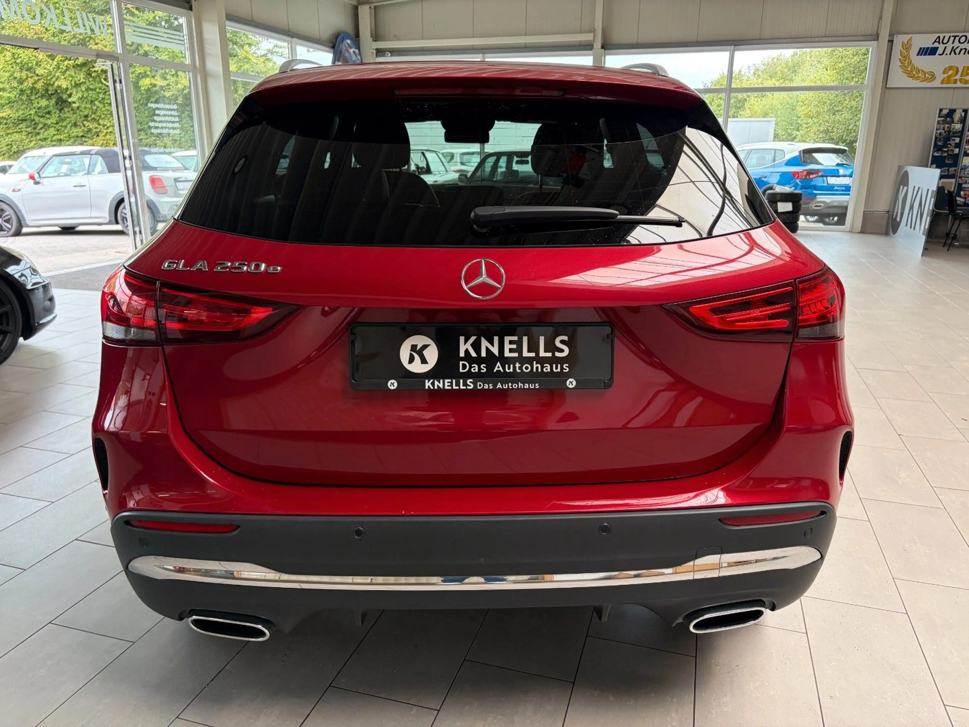 Mercedes-Benz GLA 250 e AMG-Line/AHK/DISTRO/LEDER/STANDH./DAB — photo 6